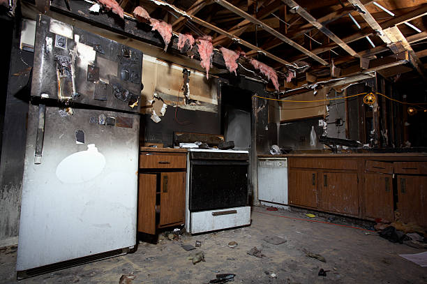Licensed Structural Rebuild service in Kenneth City, FL - Meridian Smoke Damage